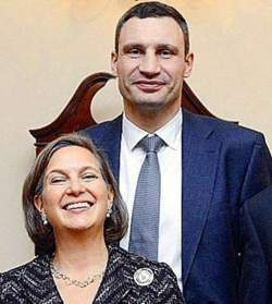 Vitali Klitschko mit seiner jüdischen Förderin Victoria Nudelmann