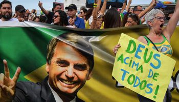 Deus Bolsonaro