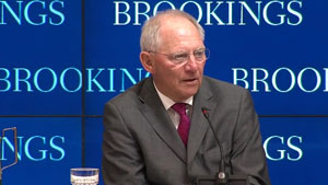 Schäuble vor dem Brookings Institute: Wir brauchen Zwang, keine Demokratie
